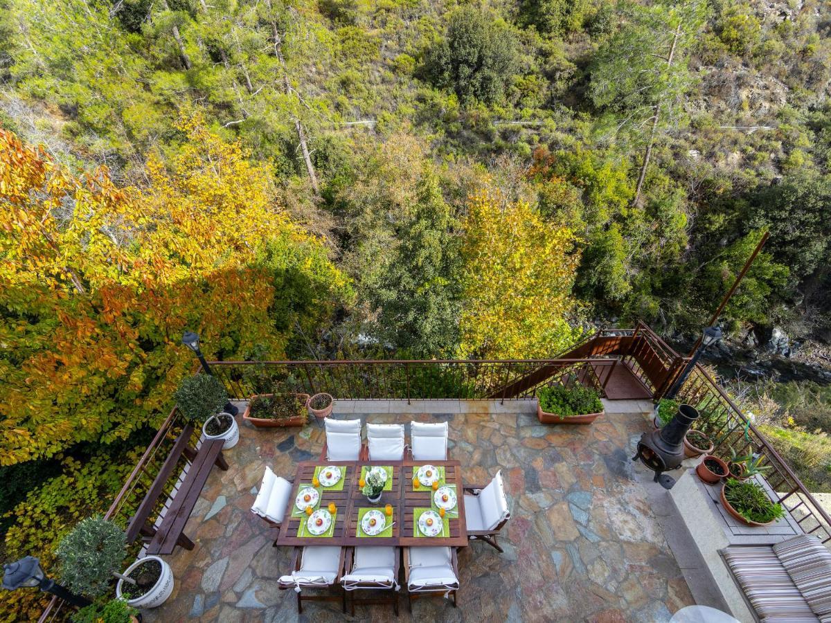 Troodos Riverside Cottage Káto Amíandosz Kültér fotó