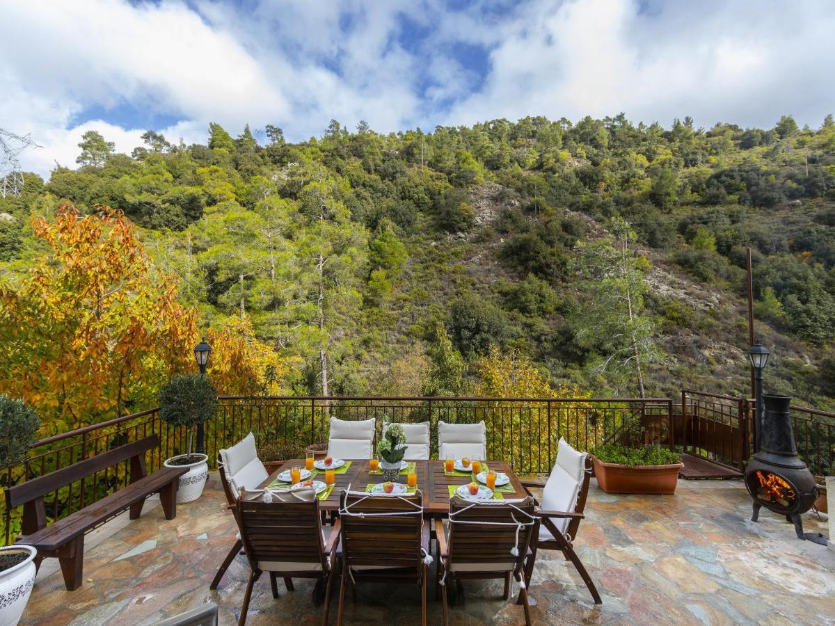 Troodos Riverside Cottage Káto Amíandosz Kültér fotó